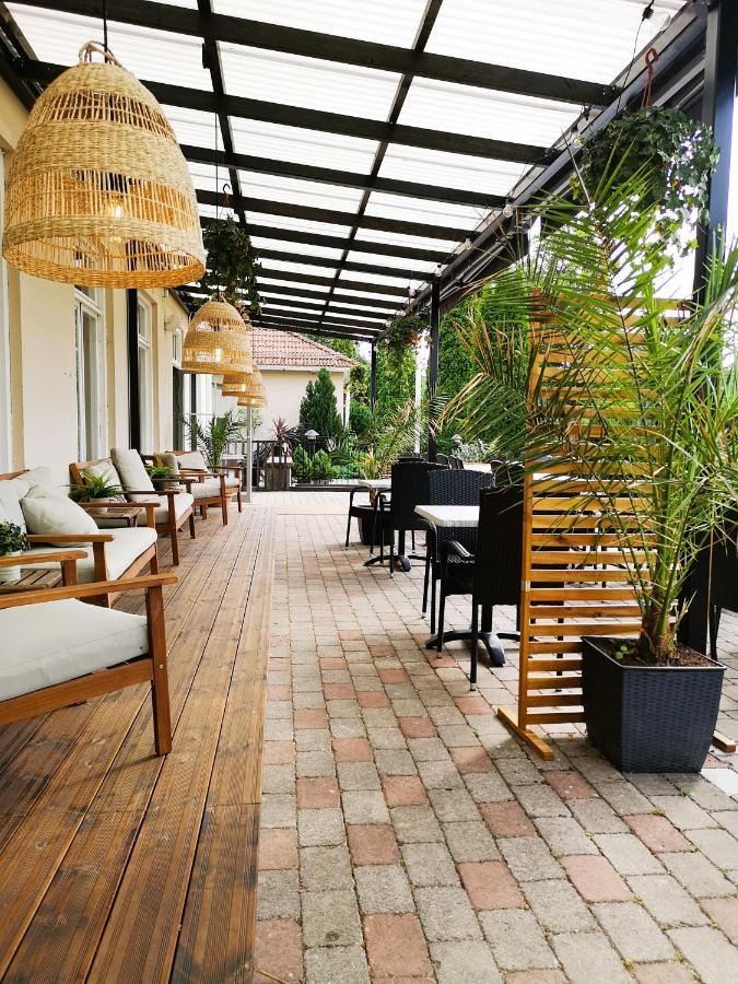 Asby Hotell Hallstahammar ภายนอก รูปภาพ